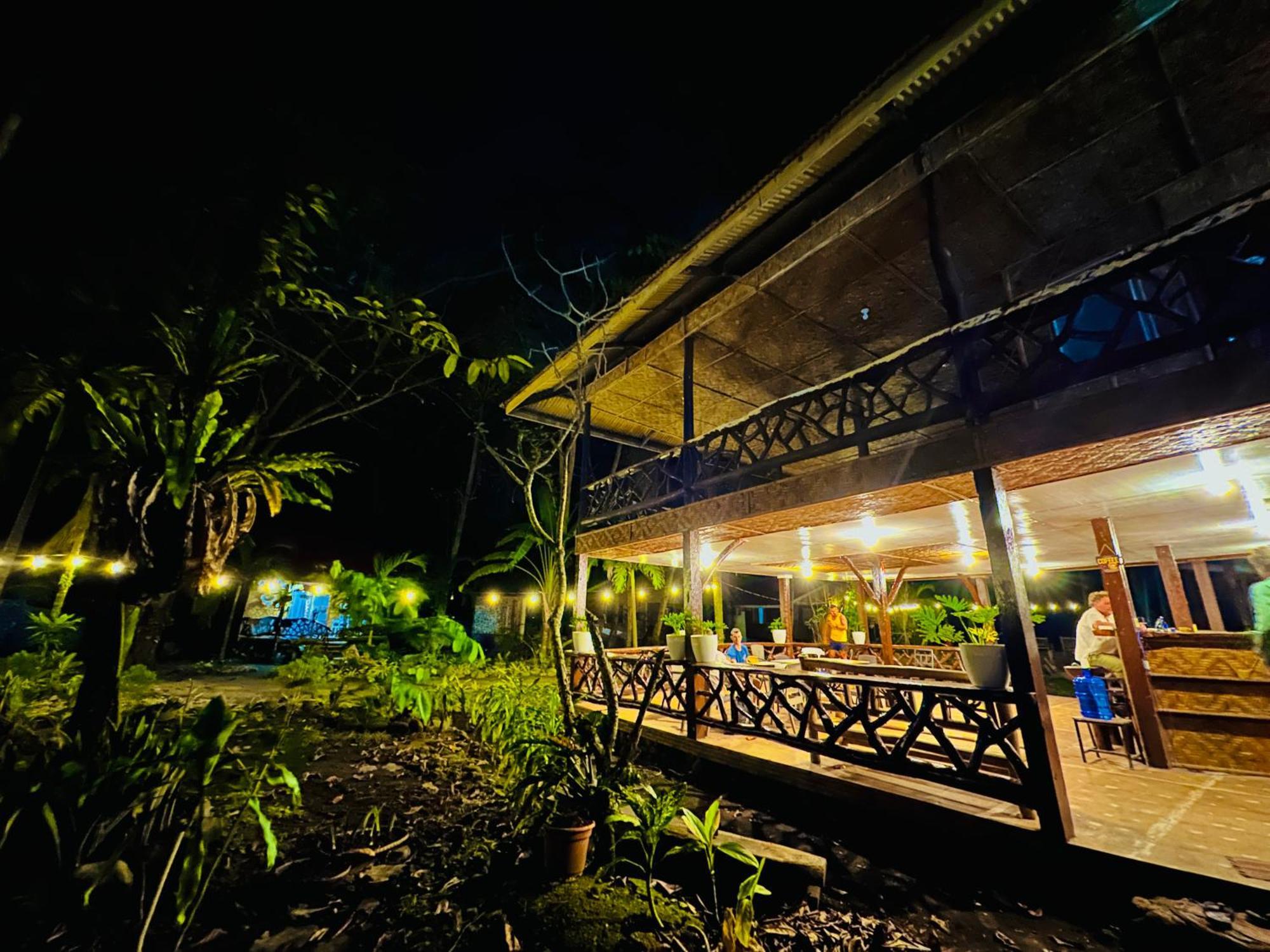 Playa Del Fuego Camiguin Beach Hostel & Resort Mambajao Exterior foto