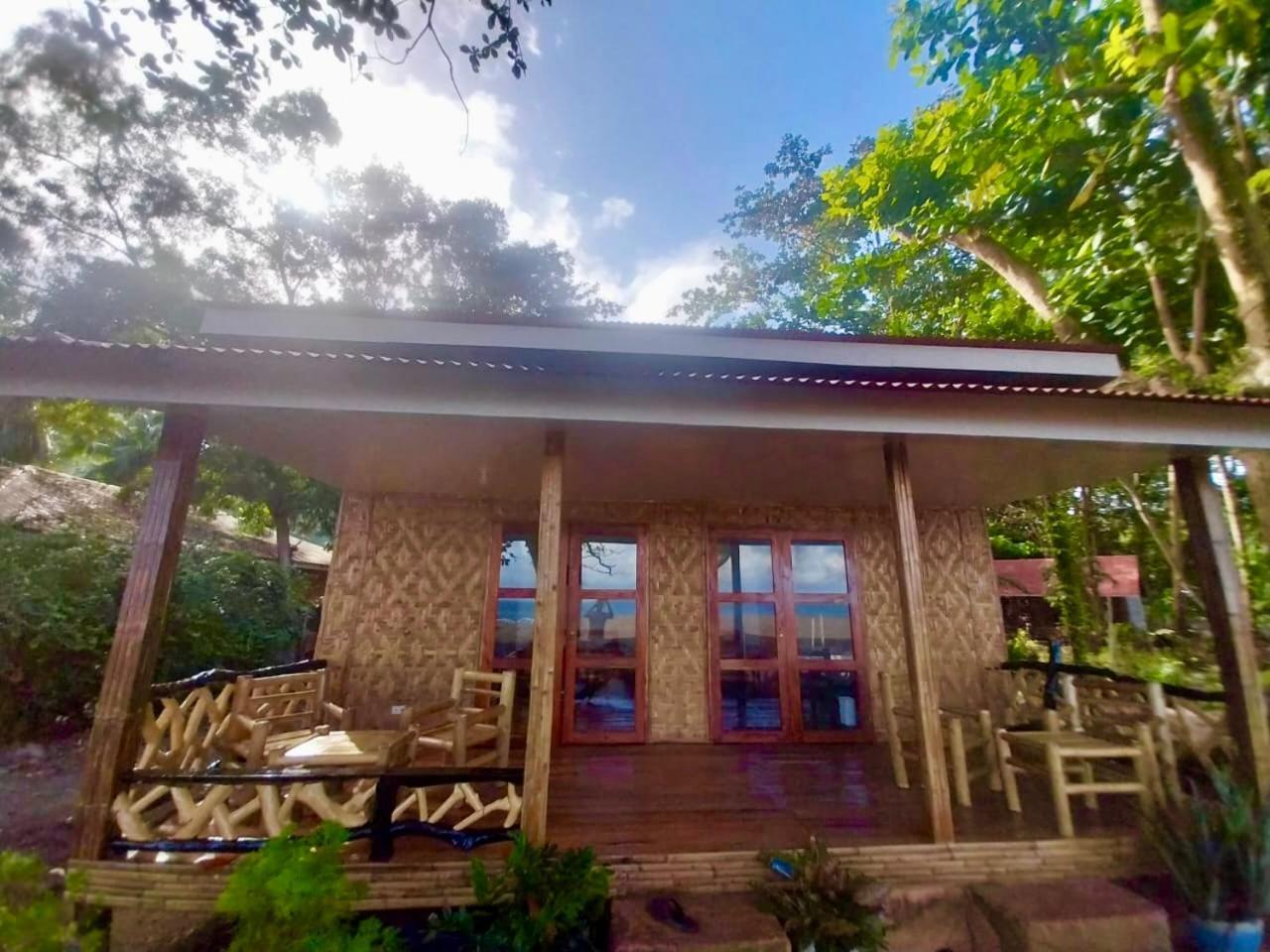 Playa Del Fuego Camiguin Beach Hostel & Resort Mambajao Exterior foto